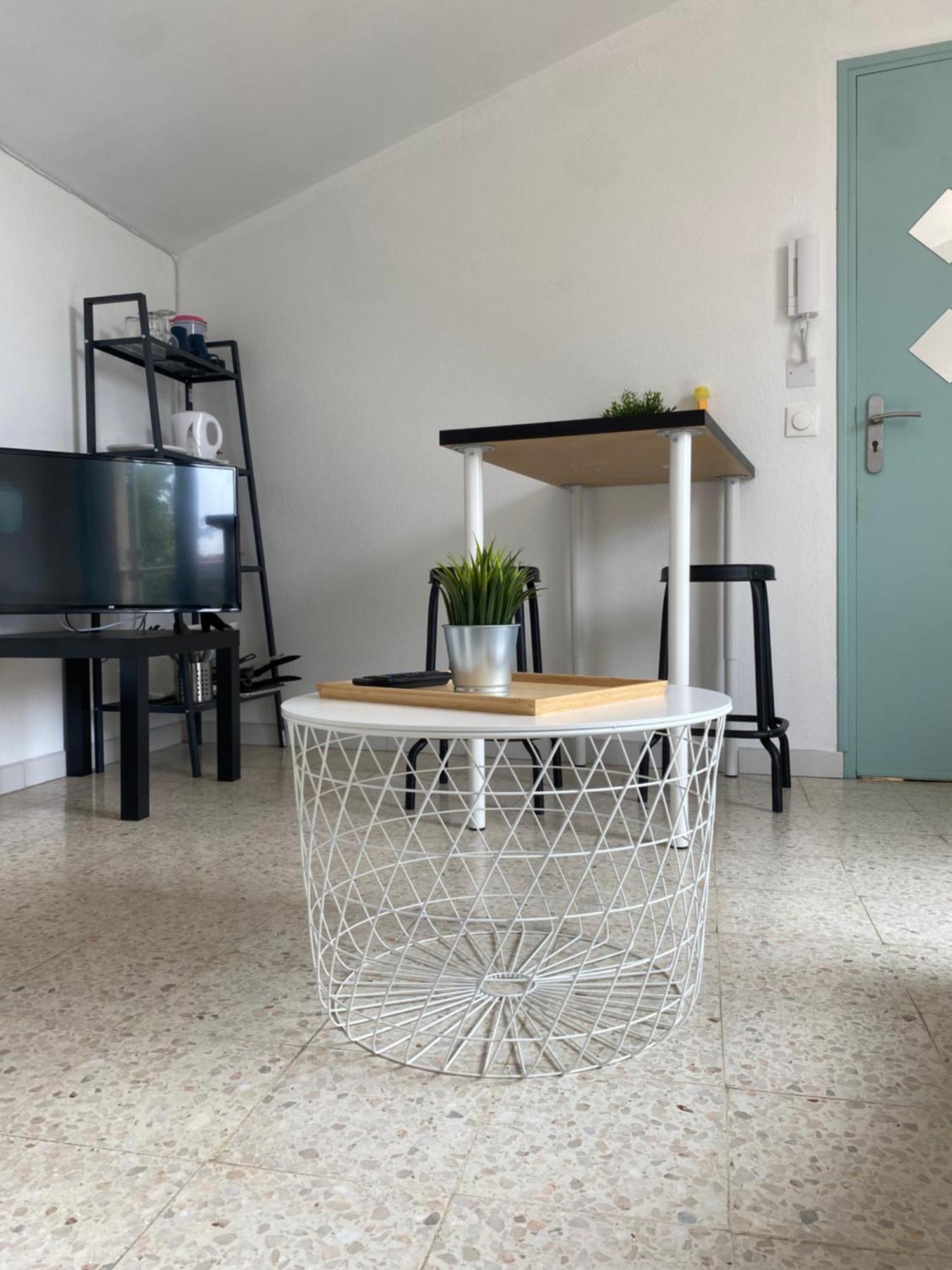 La Maison D'Antonin Nîmes Exteriör bild